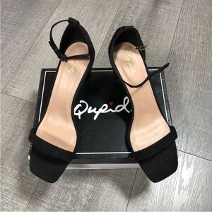 Qupid Women’s Heels Size 10 Color Black